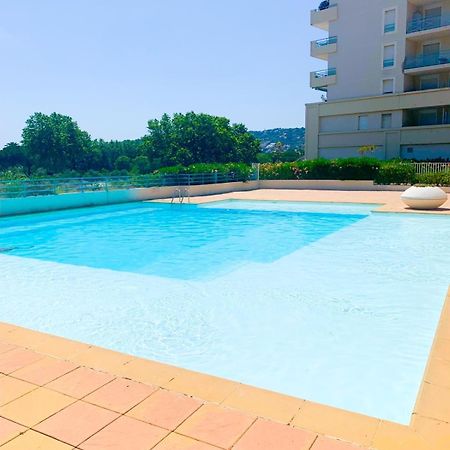 1 Bedroom Sea View, Swimming Pool, Beach On Foot, Parking Antibes Exterior photo